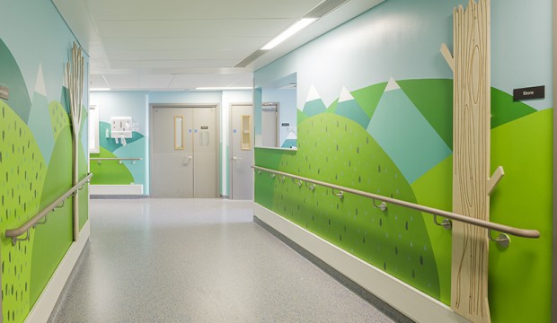 15 artistes Londoniens relookent un hôpital pour enfants