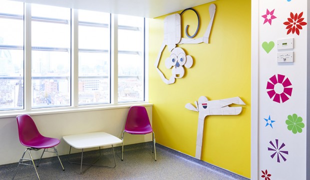15 artistes Londoniens relookent un hôpital pour enfants